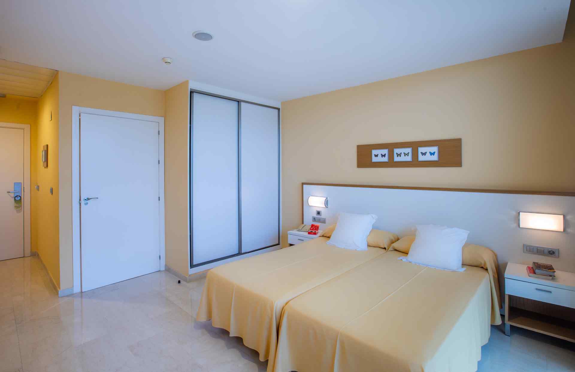 Habitación sin balcón.